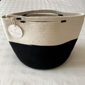 NWT Mia Melange foldable cotton basket with handle